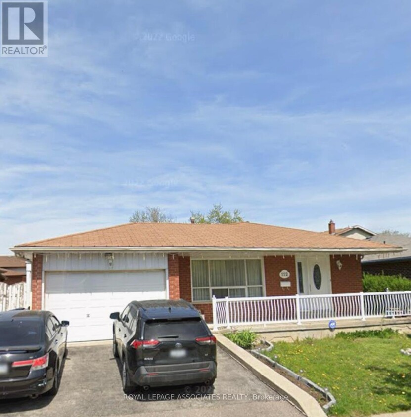 Photo principale - 112 Kingswood Dr