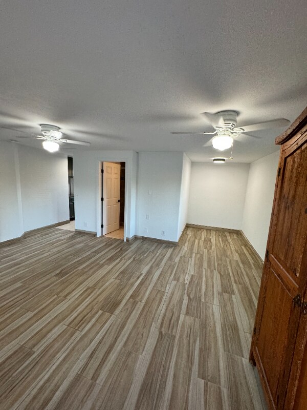 Building Photo - 145 Walnut Ln