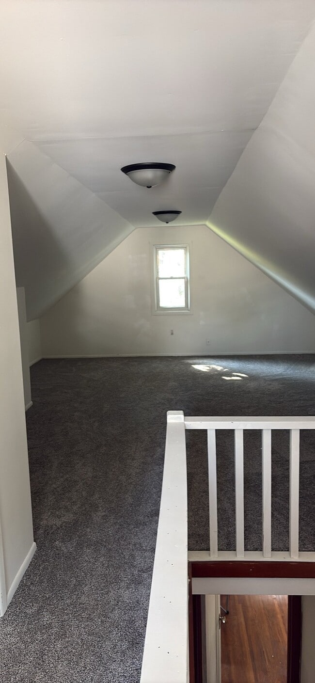 Building Photo - 417 W Hoosac St
