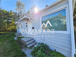 Building Photo - 2129 4th St