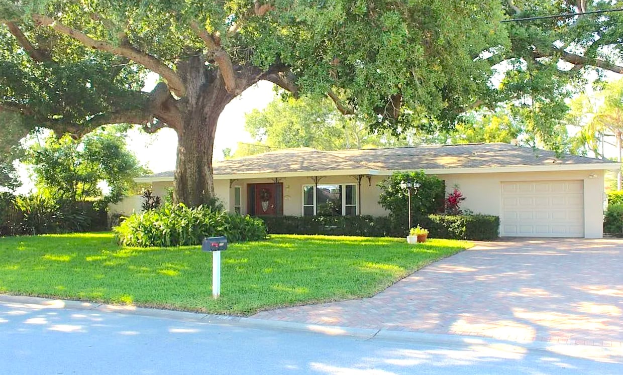 2166 Grove Pl, Clearwater, FL 33764 House Rental in Clearwater, FL