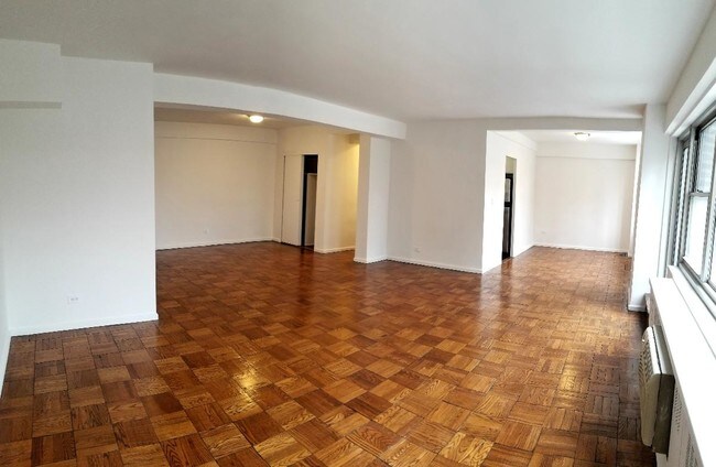 Foto del edificio - 333 E 46th St