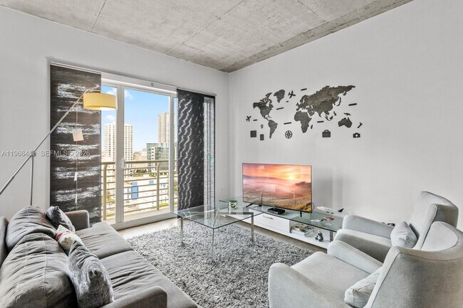 Foto del edificio - 133 NE 2nd Ave