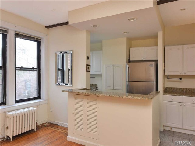 Foto del edificio - 1 Hillside Ave