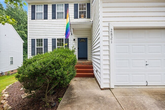 Foto del edificio - Spacious 3-Bed / 2.5-Bath Home in Southwes...