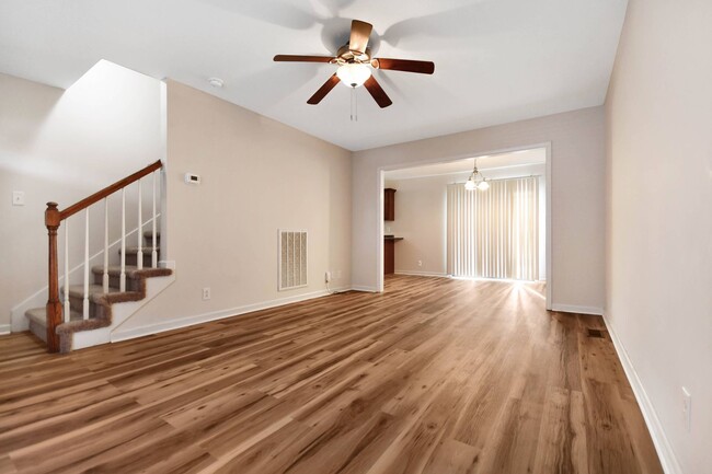 Foto del edificio - Pet Friendly Three Bedroom!