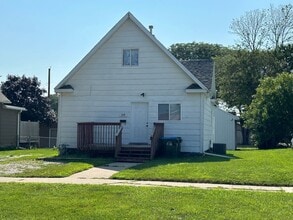 Building Photo - 508 S 20th St