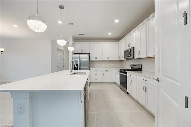 Building Photo - 10335 Ventana Ln