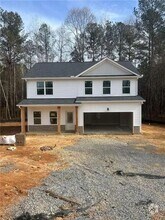 Building Photo - 2437 Crosstown Pkwy