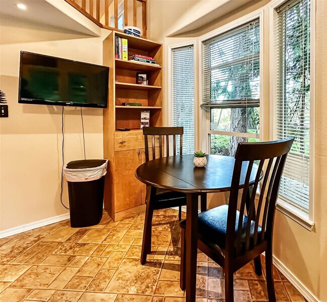 Foto del edificio - 218 Ironwood Dr