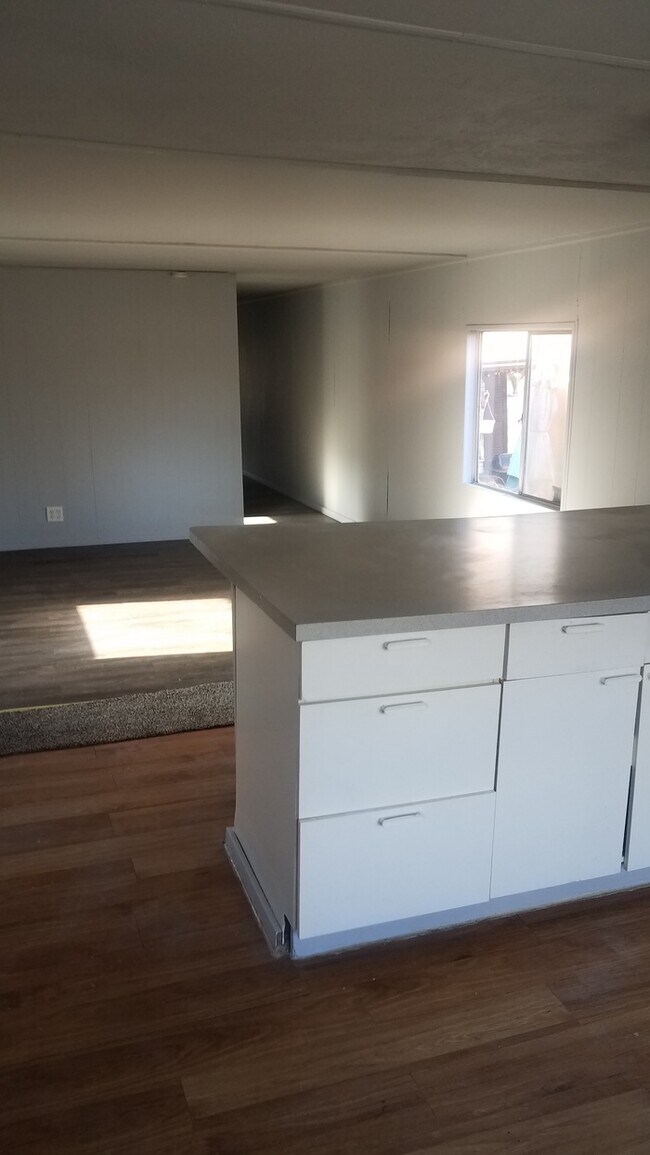 Foto del edificio - 4520 W Ridge Rd