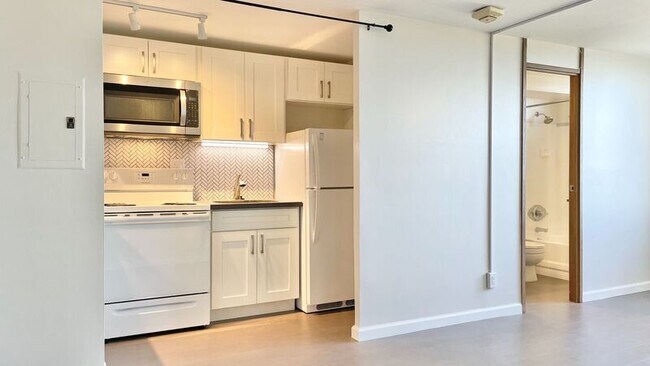 Photo - 1060 Kamehameha Hwy Apartment