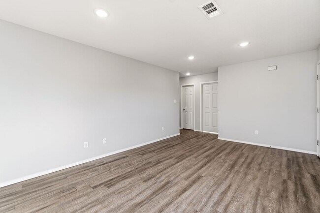 Foto del edificio - 2009 Knoxville St