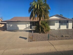 Building Photo - 11224 W Mohave St