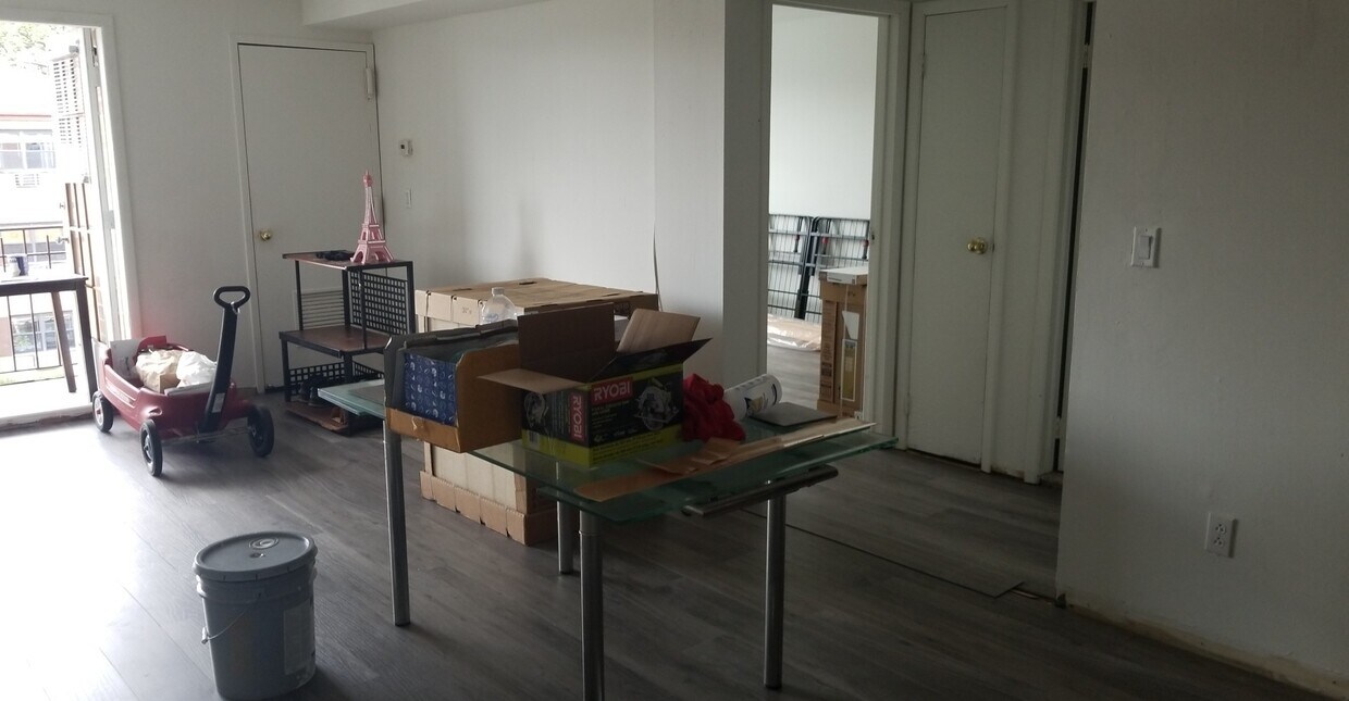 Foto principal - 525 Clove Rd
