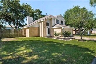 Building Photo - 2519 Silver Cypress Dr