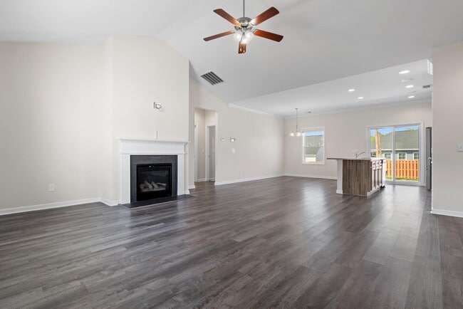 Building Photo - 311 Temple Cress Ave