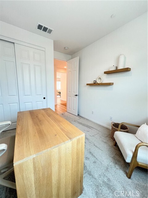 Foto del edificio - 11596 Daymark Rd