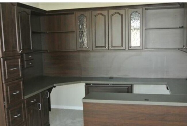 Building Photo - 2241 Elendil Ln