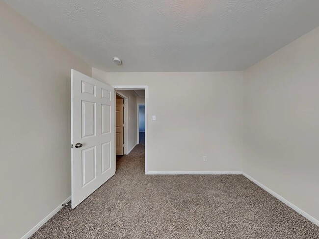 Building Photo - 16419 Noble Meadow Ln