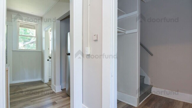 Foto del edificio - 11 Pleasant St