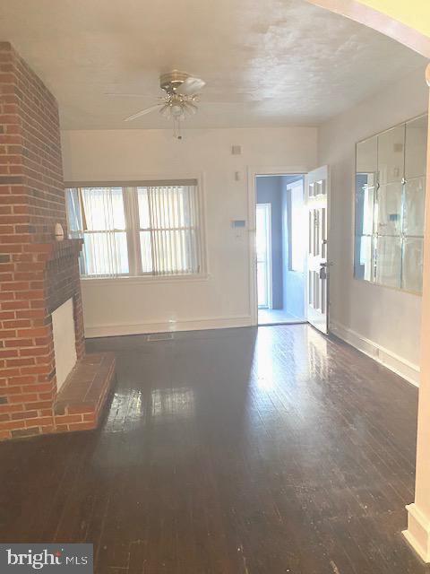Building Photo - 204 W 29th St