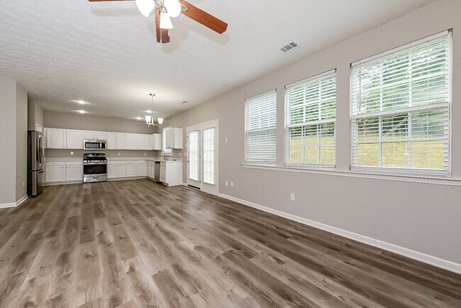 Foto del edificio - 3224 Sable Run Rd