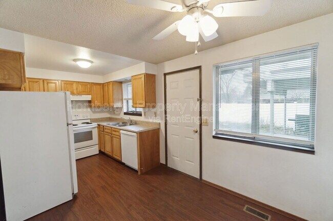 Foto del edificio - 7024 N Wiscomb St