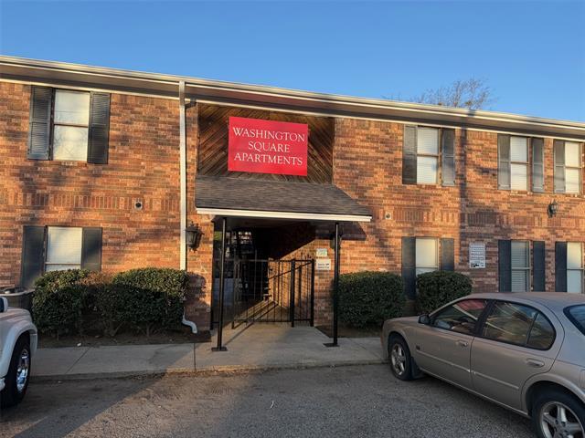 Building Photo - 60 W Washington St