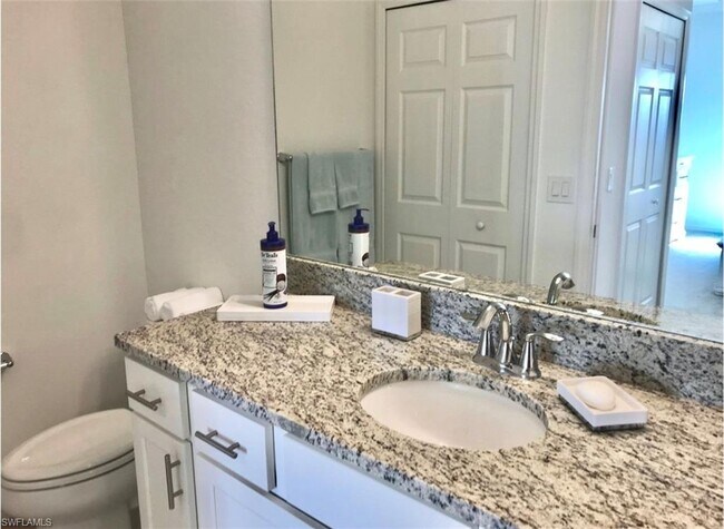 Foto del edificio - 14611 Heritage Landing Boulevard