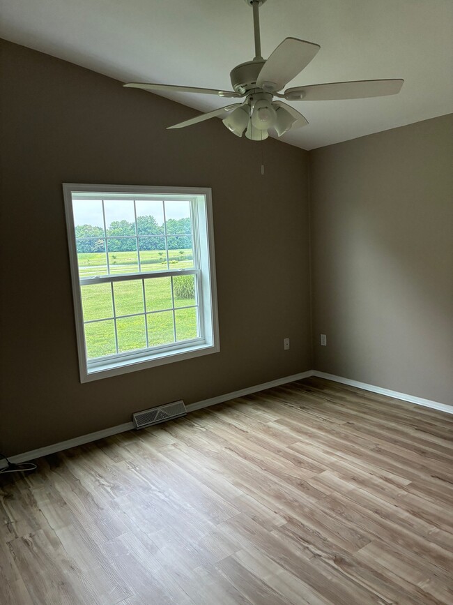 Building Photo - 1190 Choptank Rd