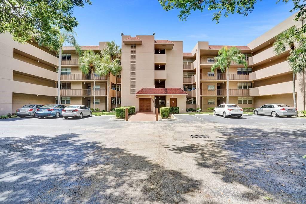 Foto principal - 9531 Seagrape Dr