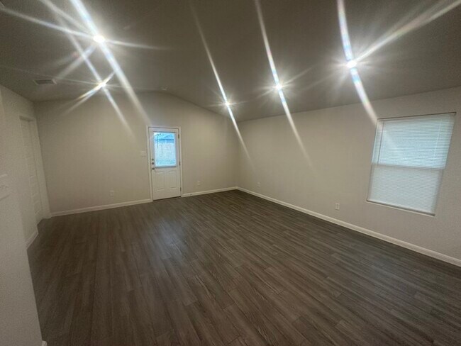 Foto del edificio - 59 Road 51026 Cleveland TX  77327