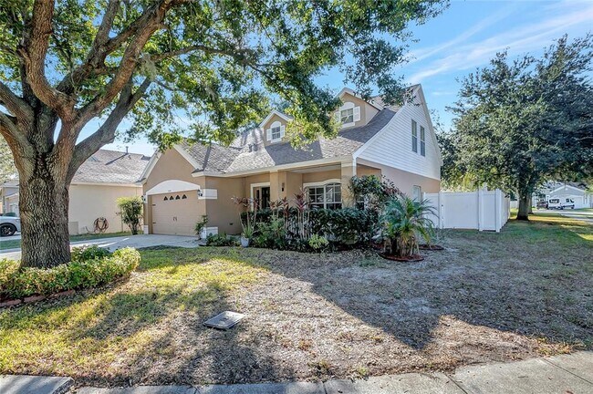 Foto del edificio - 7939 Terrace Ridge Dr