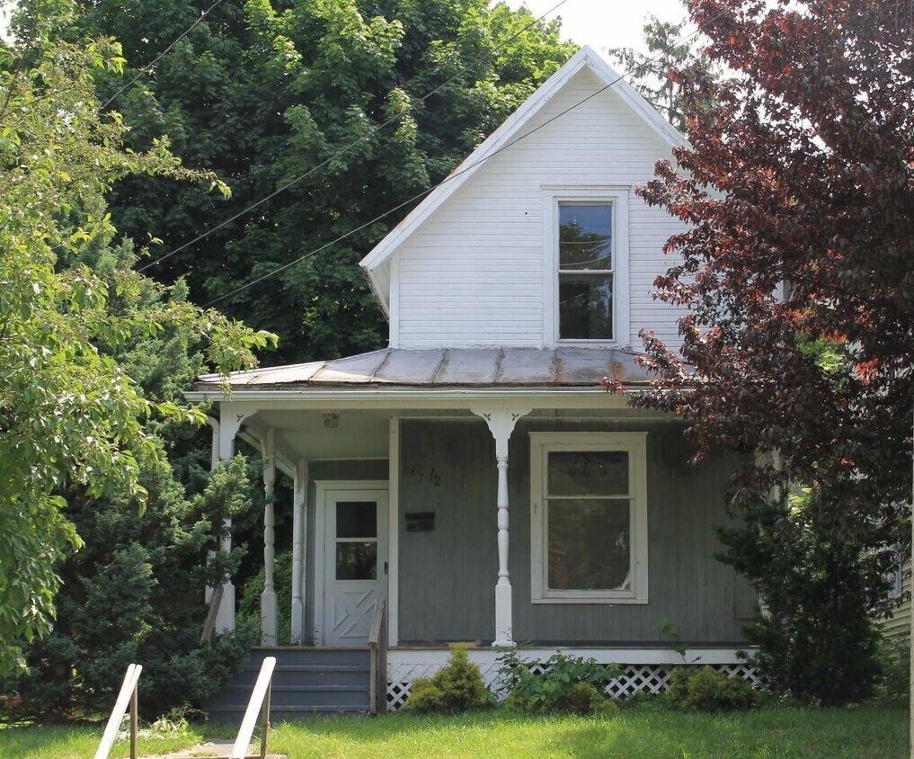 Primary Photo - Shelby Schools, 2 bedroom
