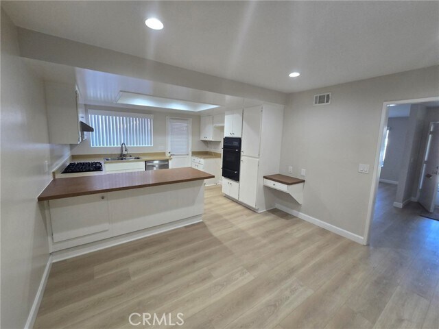 Building Photo - 5552 Reno Cir