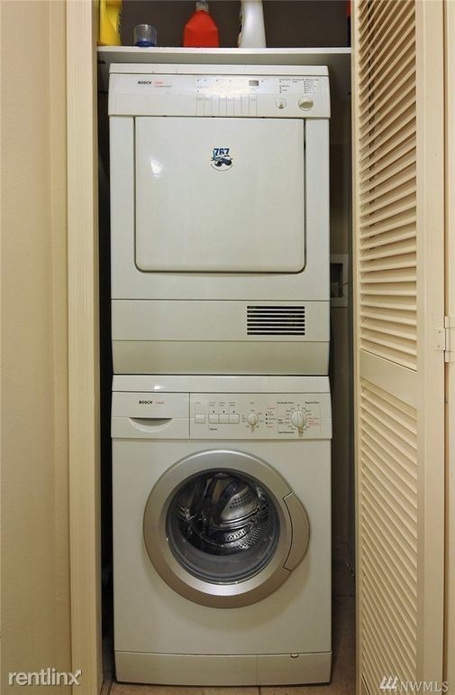 Primary Photo - 1 br, 1 bath - 130 105th Ave SE Apt 218