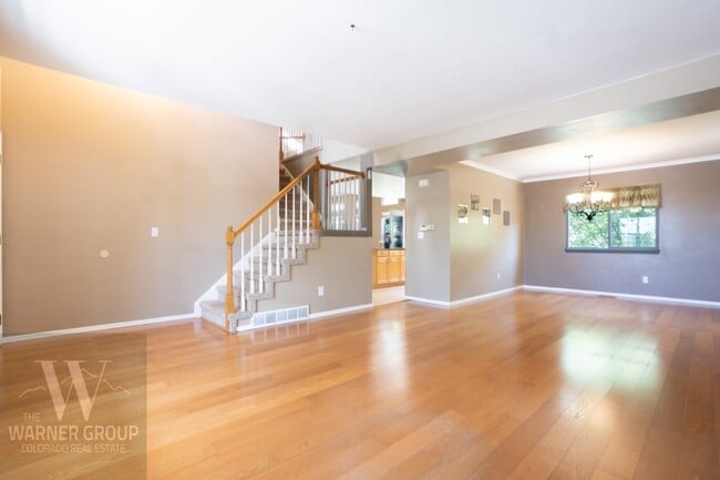 Building Photo - 8935 Thorncreek Dr