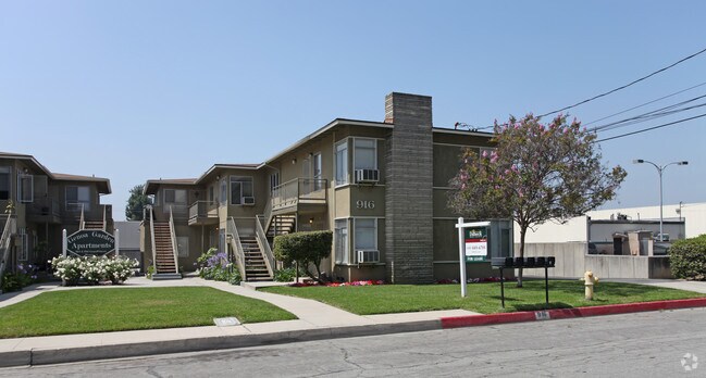 Building Photo - Genoa Garden Apartments