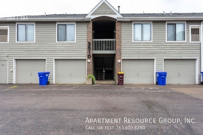 Building Photo - 3520 Lexington Ave S