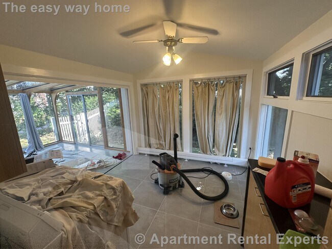 Foto del edificio - 48 Spy Pond Ln