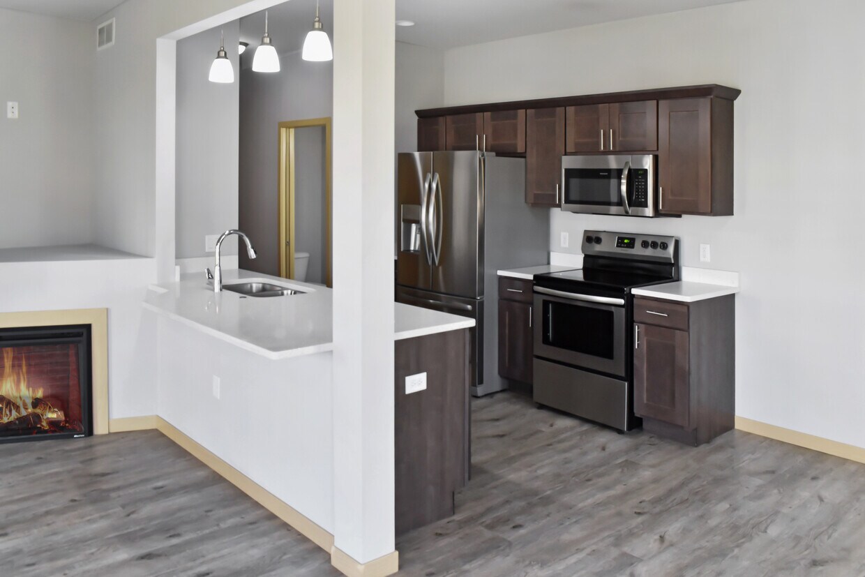 Foto principal - 6062 Driscoll Dr