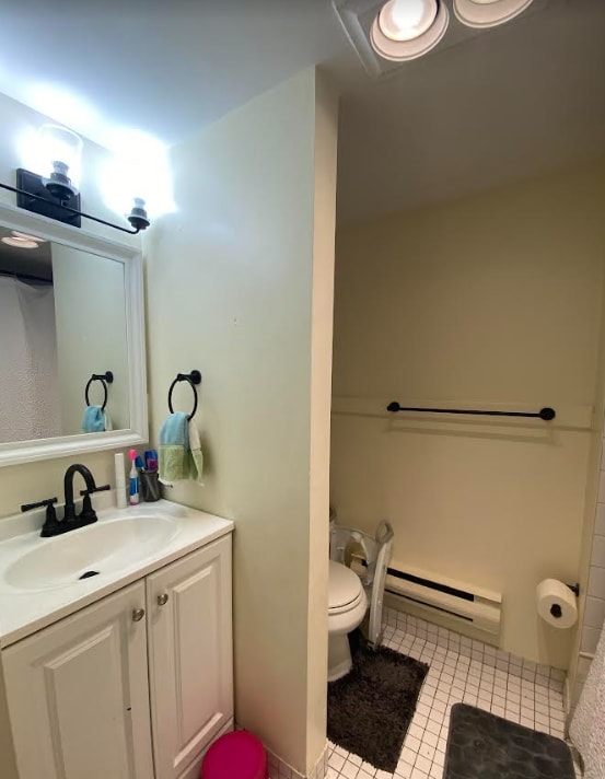 Building Photo - 118 London St