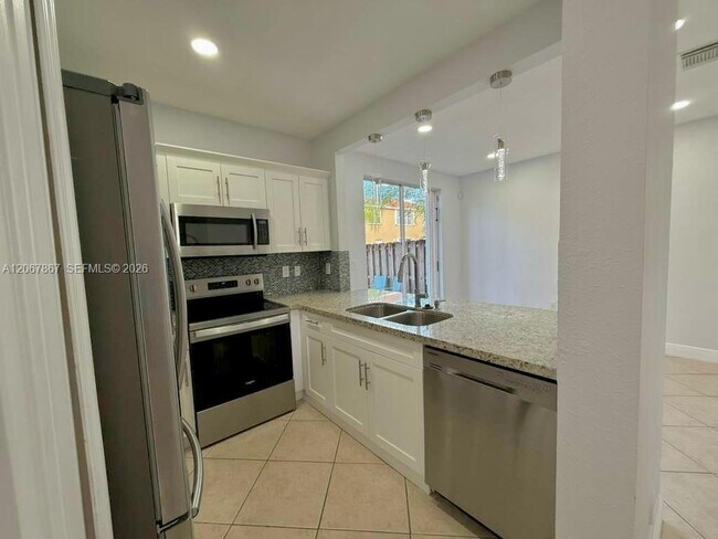 Foto del edificio - 922 NW 134th Ave