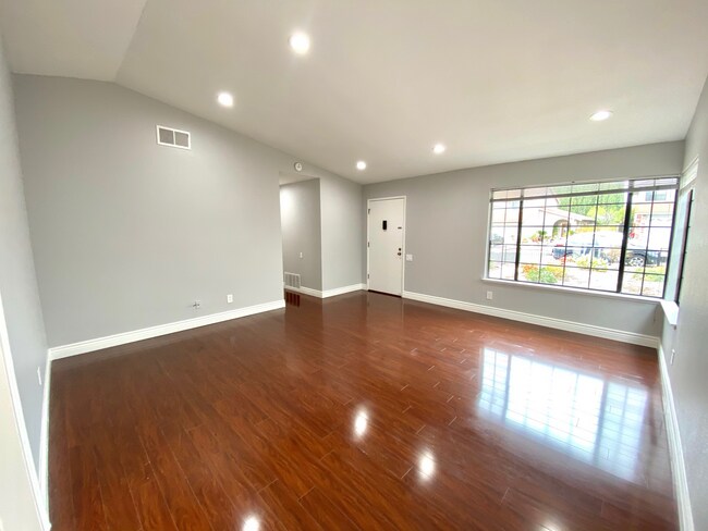 Building Photo - 3122 Whiterose Ct