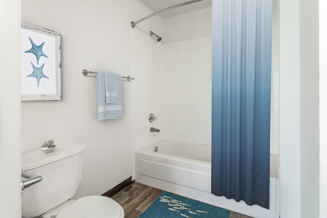 Building Photo - Metropolitan Park