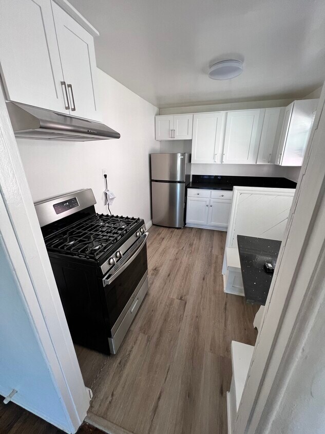 1013 1 2 Irving Ave Multifamily In Glendale CA Westside Rentals 1013-1-2-irving-ave-multifamily-in-glendale-ca-westside-rentals