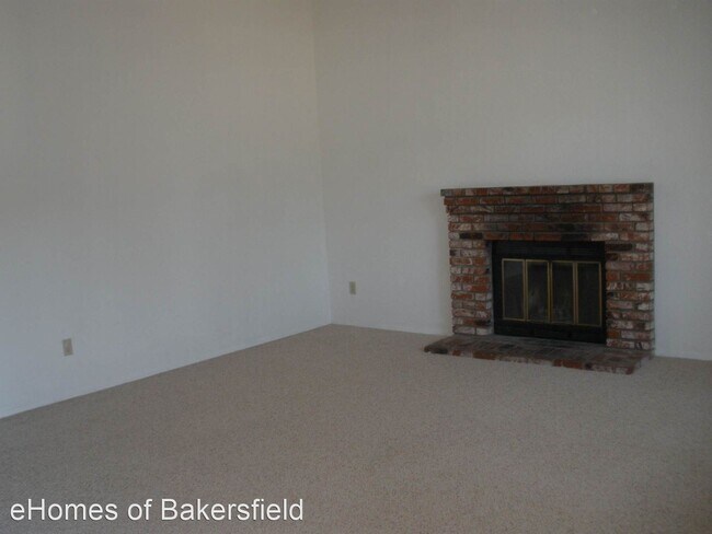 Foto del edificio - 3 br, 2 bath House - 5709 Via Lucca