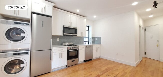 Building Photo - 526 W 173rd St