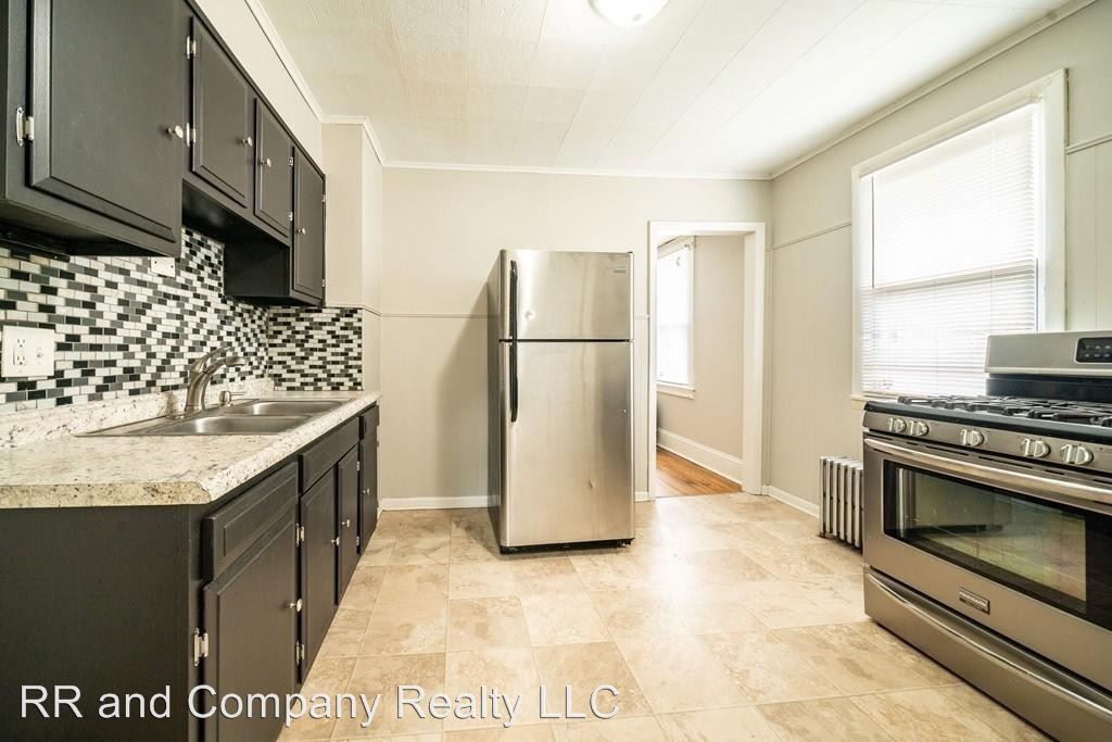 Primary Photo - 2 br, 1 bath House - 35 Stuart St